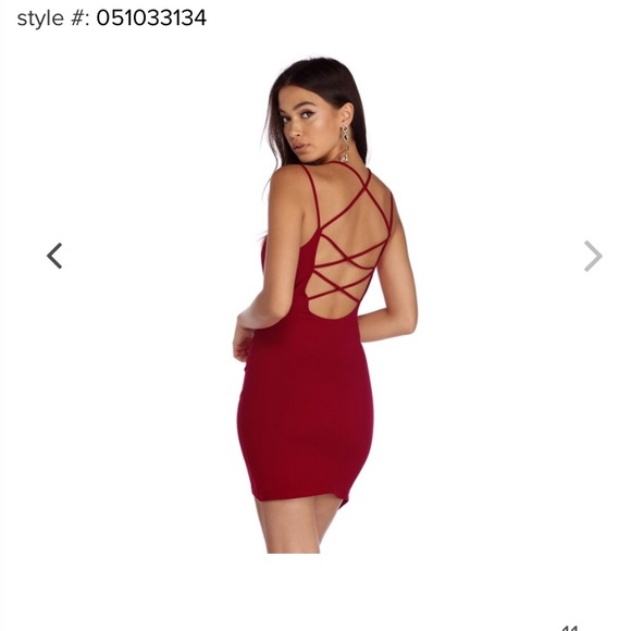 Party dress 💃🏽 - Picture 8 of 8